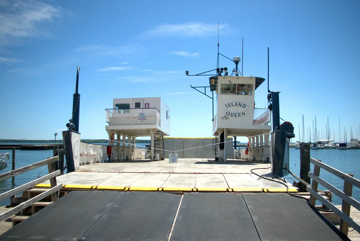 The Best Time of Year for a Scottish Island Ferry: A Seasonal Planning Guide